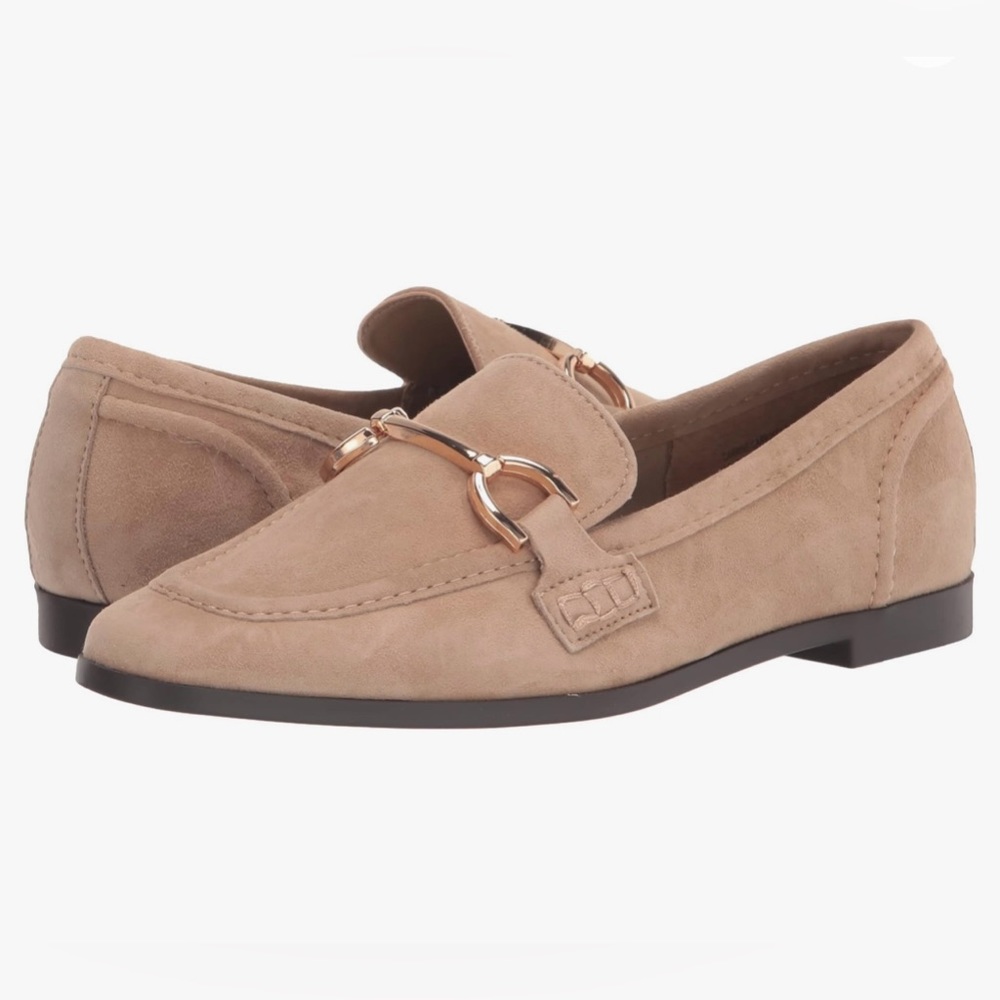 Steve Madden tan suede loafers